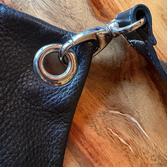 Like New Y2K Roots Leather Crossbody - Picture 4 of 6